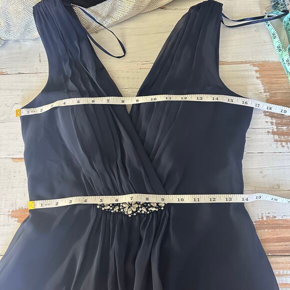 Eliza J Crystal Detail High-Low Party Formal Gown Size US 4 Navy - Picture 8 of 10